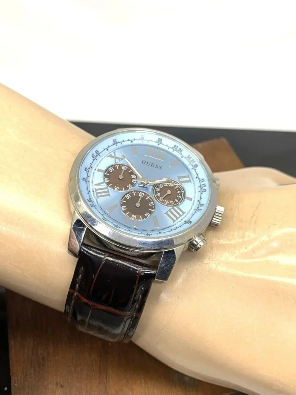 Guess Men's Watch U0380G6 Horizon Quartz Chronograph Blue Dial Leather Band 45mm